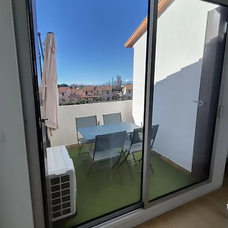 Appt 3 Pieces Climatise Avec Terrasse - Draps Et Serviettes Non Fournis Lejlighed