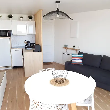 Apartamento Appt 3 Pieces Climatise Avec Terrasse - Draps Et Serviettes Non Fournis
