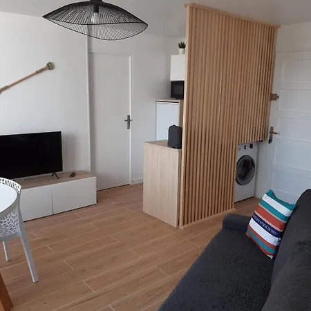 Appt 3 Pieces Climatise Avec Terrasse - Draps Et Serviettes Non Fournis Apartamento *