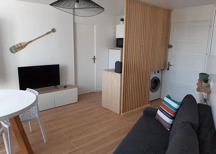 Appt 3 Pieces Climatise Avec Terrasse - Draps Et Serviettes Non Fournis Apartamento *